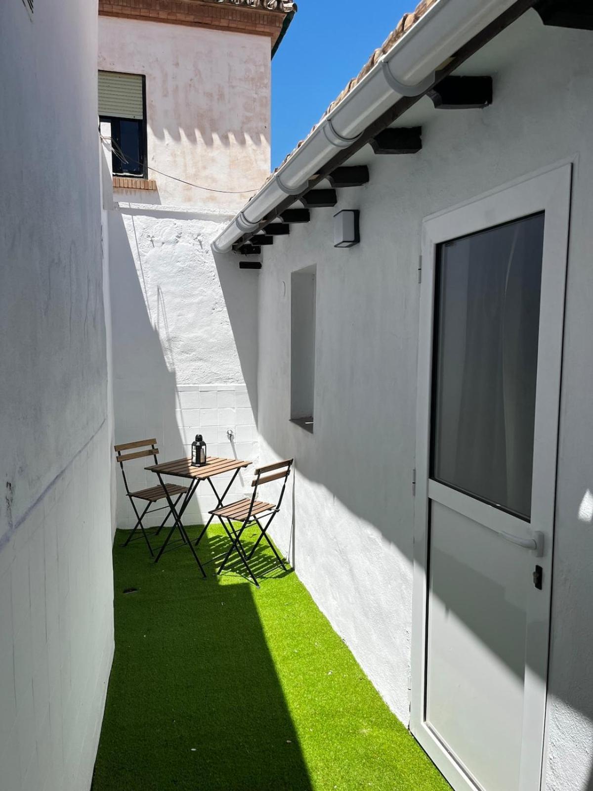 Gran Casa Cerca De La Playa Con 3 En Pedregalejo Сasa de vacaciones *