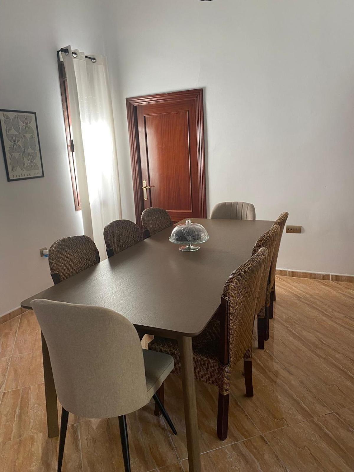 Сasa de vacaciones Gran Casa Cerca De La Playa Con 3 En Pedregalejo